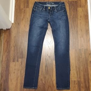 American eagle stretch skinny Jean's 2 long